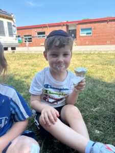 PHOTO-2025-07-28-19-25-41